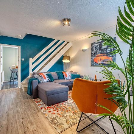 Capri 13 Sa - Contemporary 2 Bedroom House In Loughborough With Free Parking, Close To Loughborough University & M1 Motorway Εξωτερικό φωτογραφία