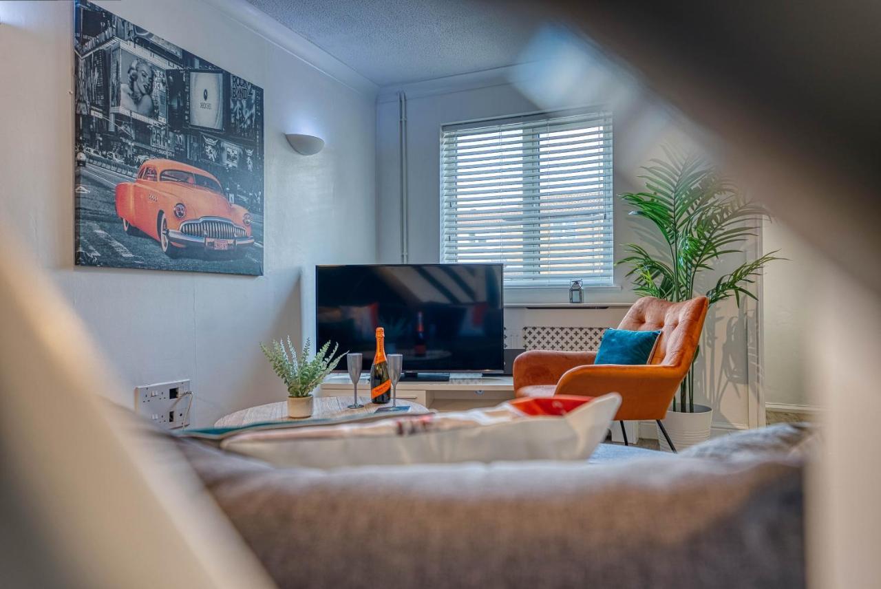Capri 13 Sa - Contemporary 2 Bedroom House In Loughborough With Free Parking, Close To Loughborough University & M1 Motorway Εξωτερικό φωτογραφία