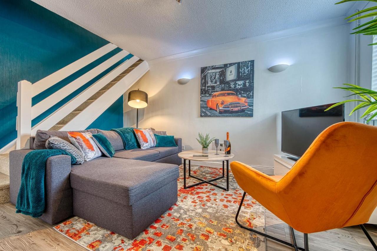 Capri 13 Sa - Contemporary 2 Bedroom House In Loughborough With Free Parking, Close To Loughborough University & M1 Motorway Εξωτερικό φωτογραφία